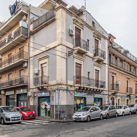 Catania Central And Comfy Apartments Buitenkant foto