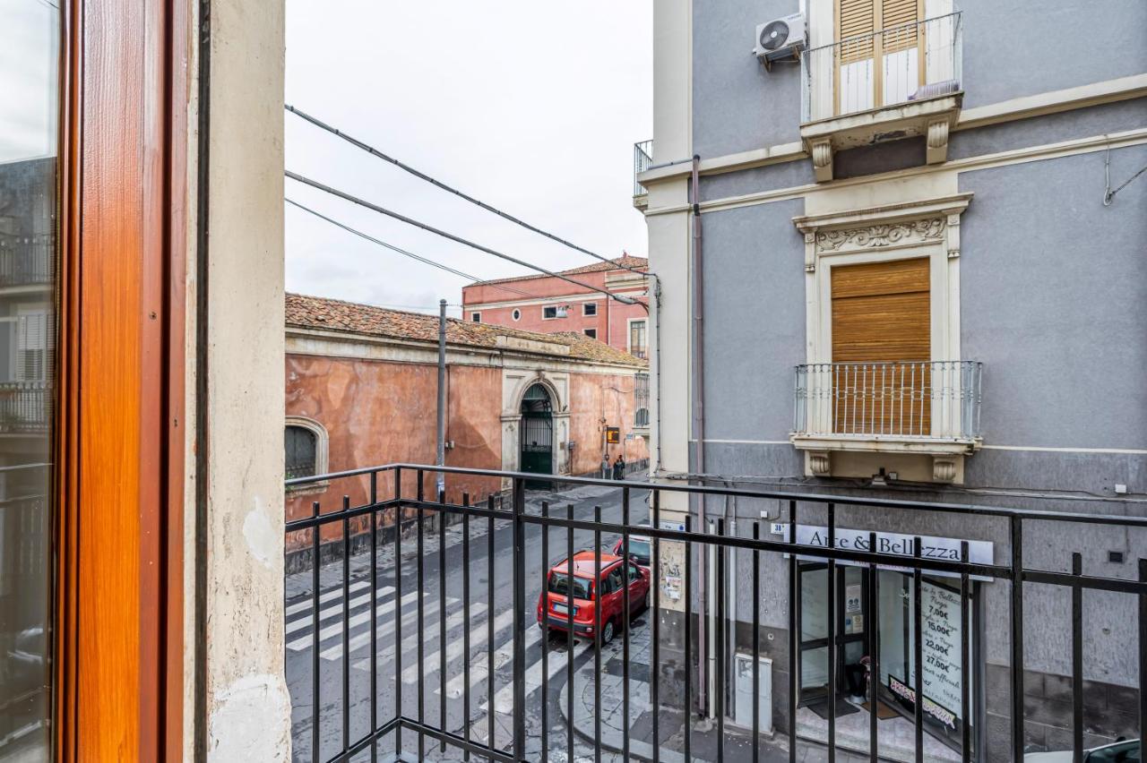 Catania Central And Comfy Apartments Buitenkant foto