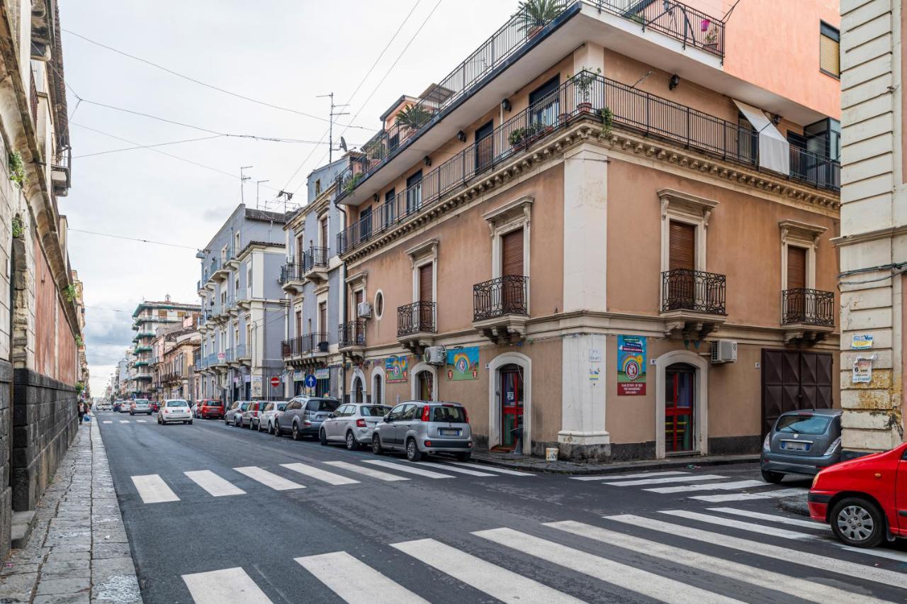 Catania Central And Comfy Apartments Buitenkant foto