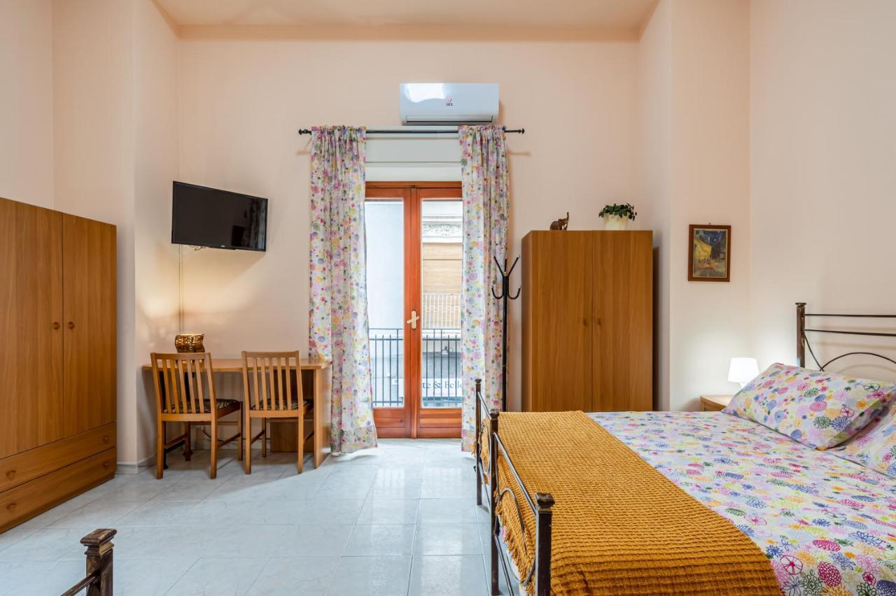 Catania Central And Comfy Apartments Buitenkant foto